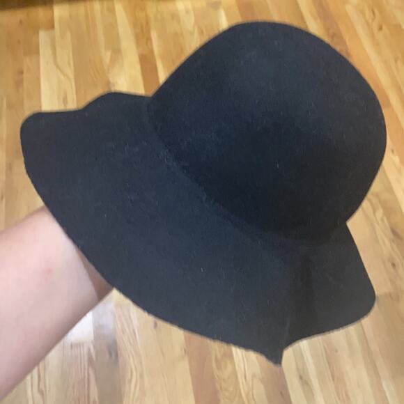 H&M Black 100% Wool Floppy Hat - Picture 2 of 5